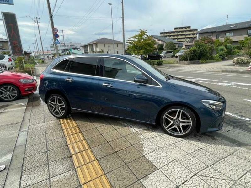 B-CLASS