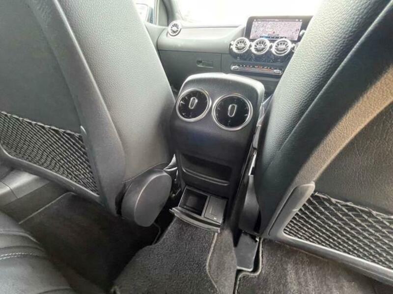 B-CLASS
