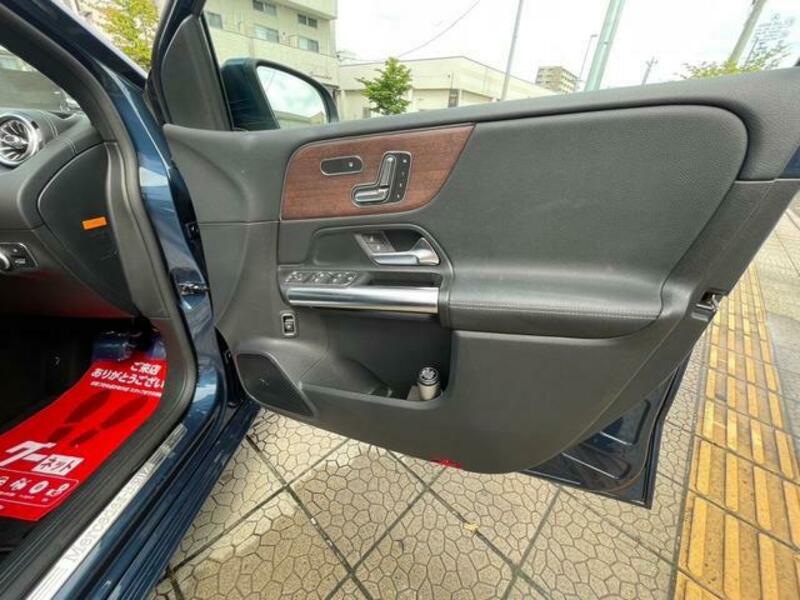 B-CLASS