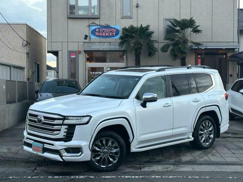 LAND CRUISER