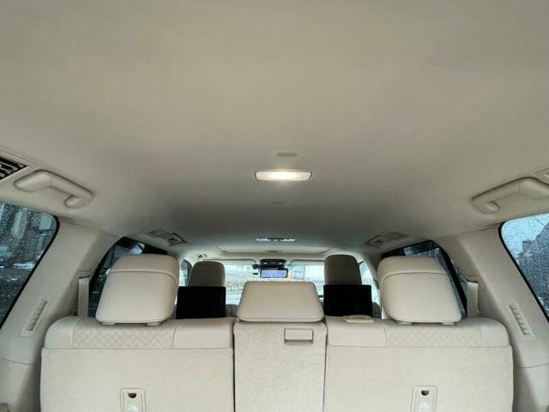 LAND CRUISER
