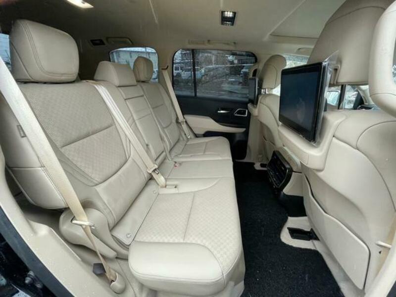 LAND CRUISER