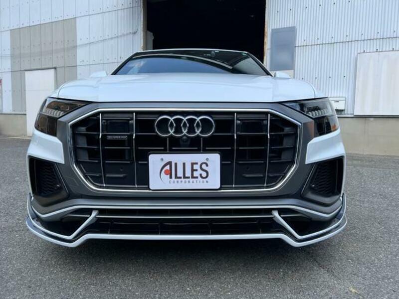 Q8
