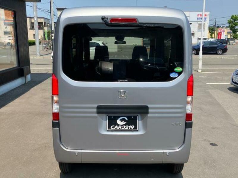 N-VAN