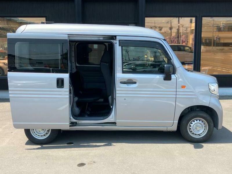 N-VAN