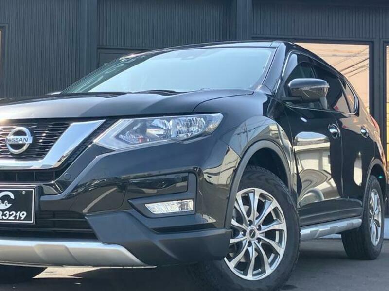 X-TRAIL