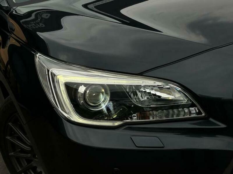 LEGACY B4