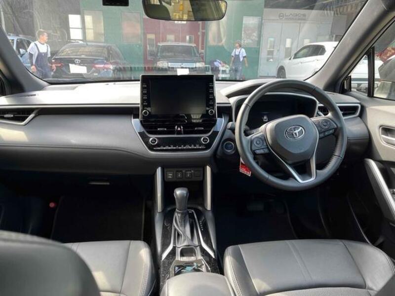 COROLLA CROSS