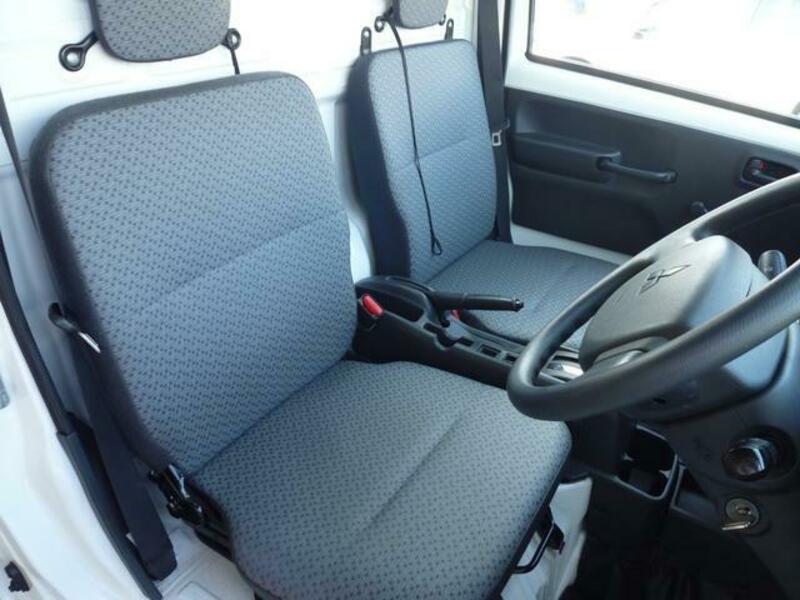 MINICAB TRUCK