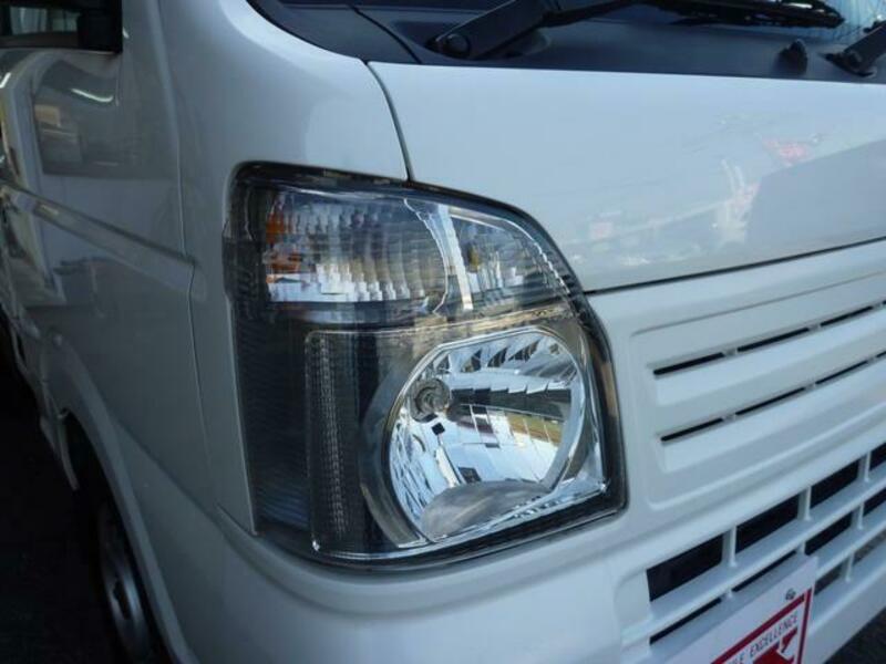 MINICAB TRUCK