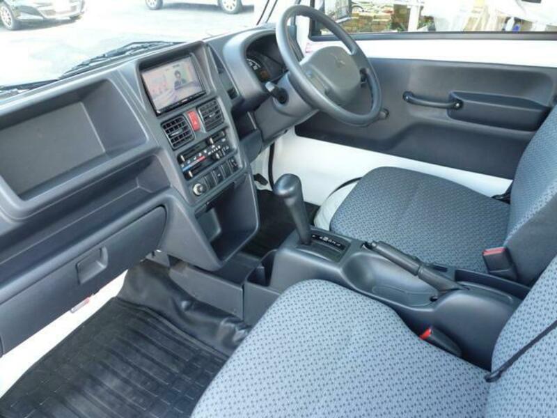 MINICAB TRUCK