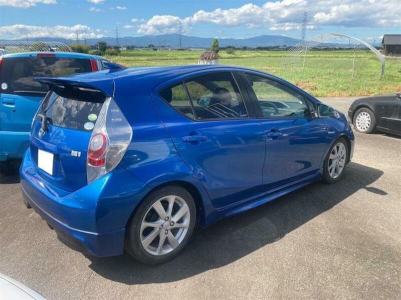 AQUA