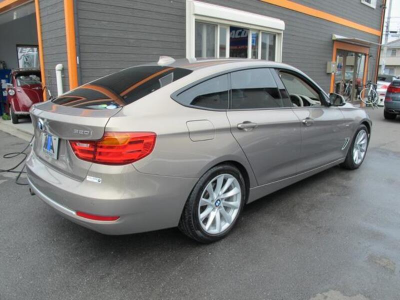 3 SERIES