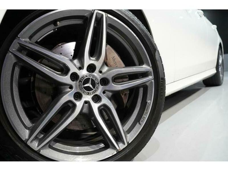 E-CLASS