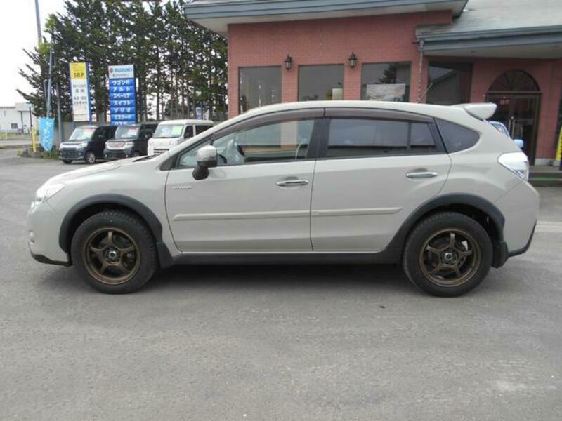 XV HYBRID