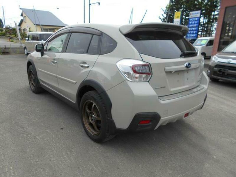 XV HYBRID