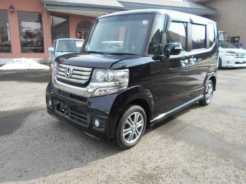 HONDA N BOX CUSTOM