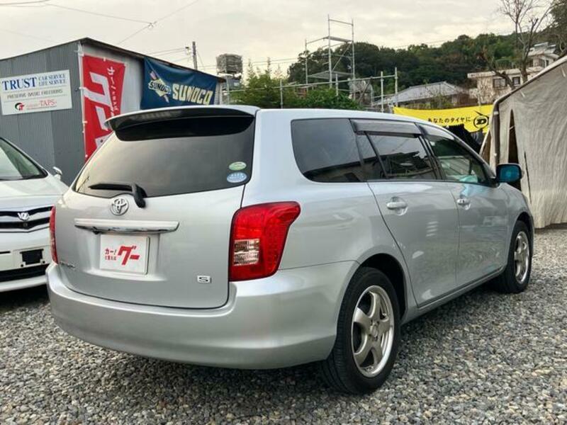 COROLLA FIELDER