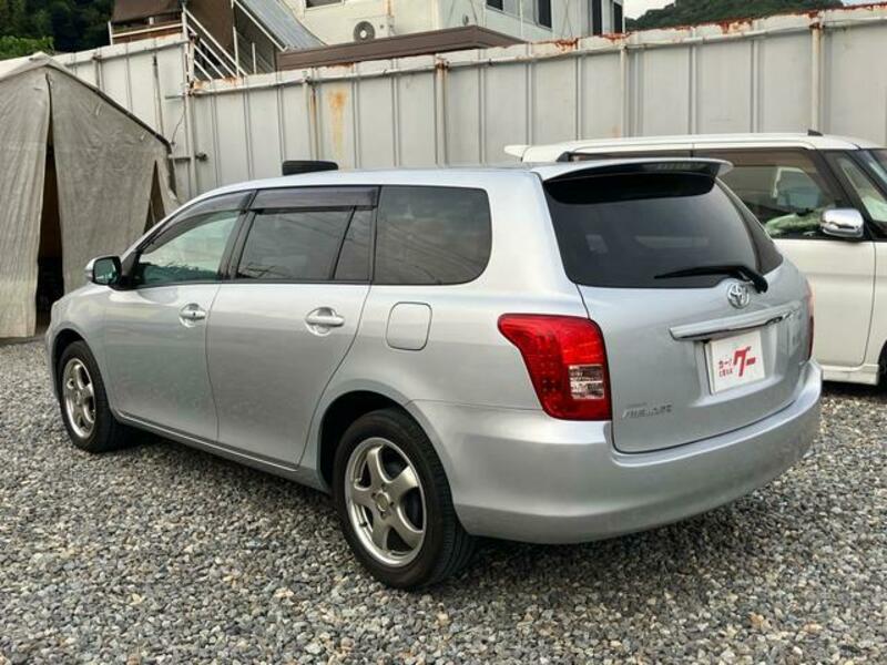 COROLLA FIELDER