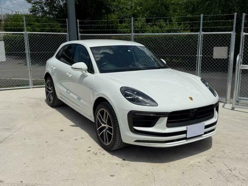 MACAN