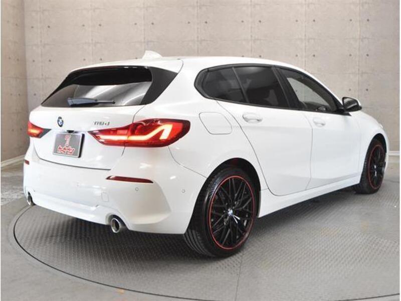 1 SERIES