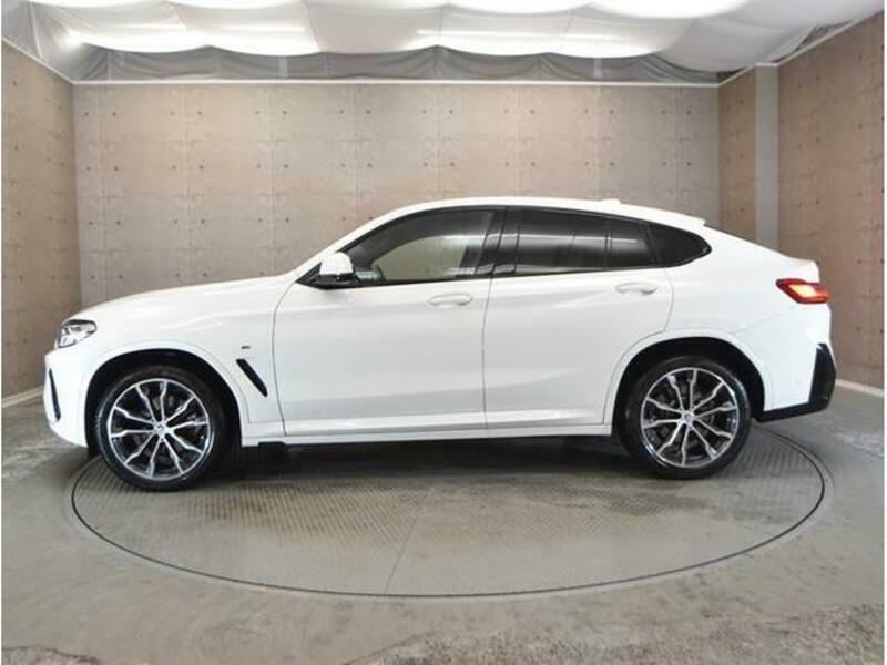 X4