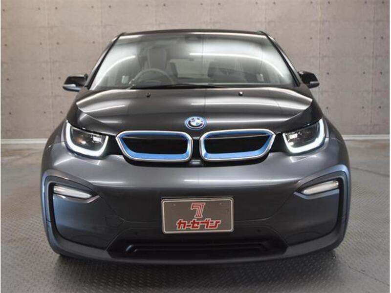 i3