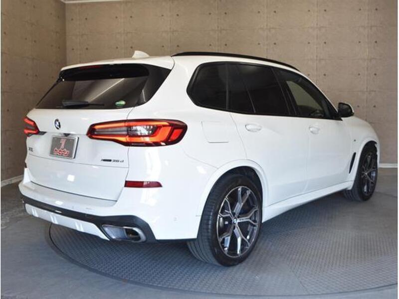 X5