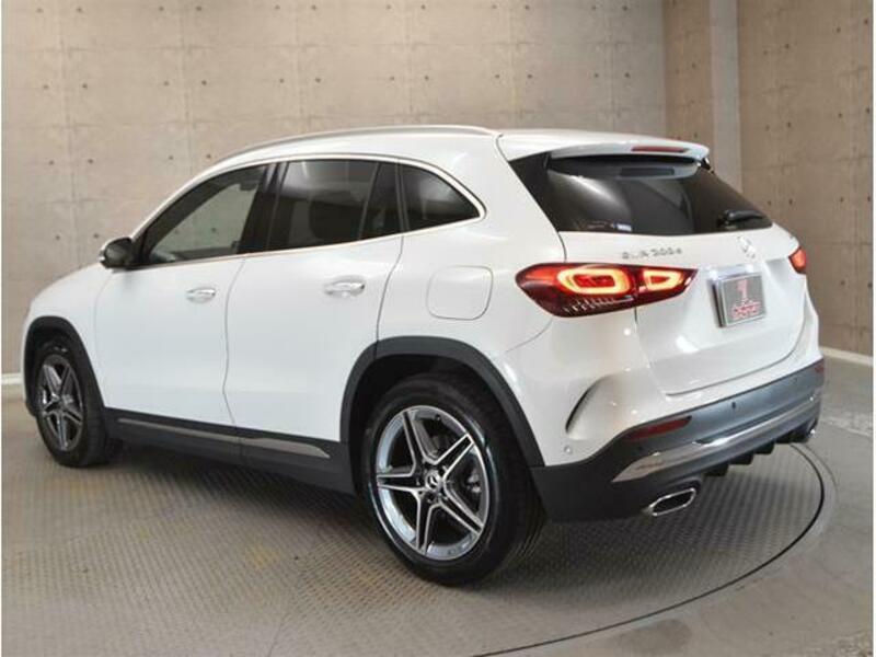 GLA CLASS