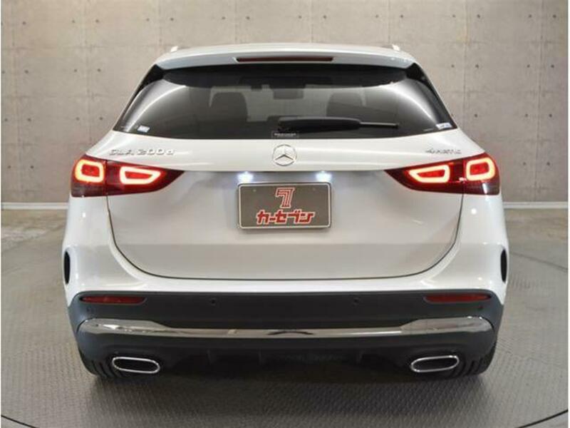 GLA CLASS