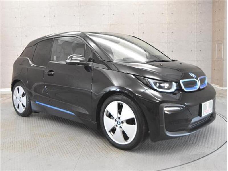 i3