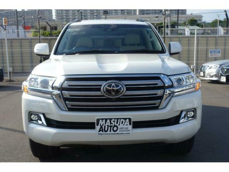 LAND CRUISER
