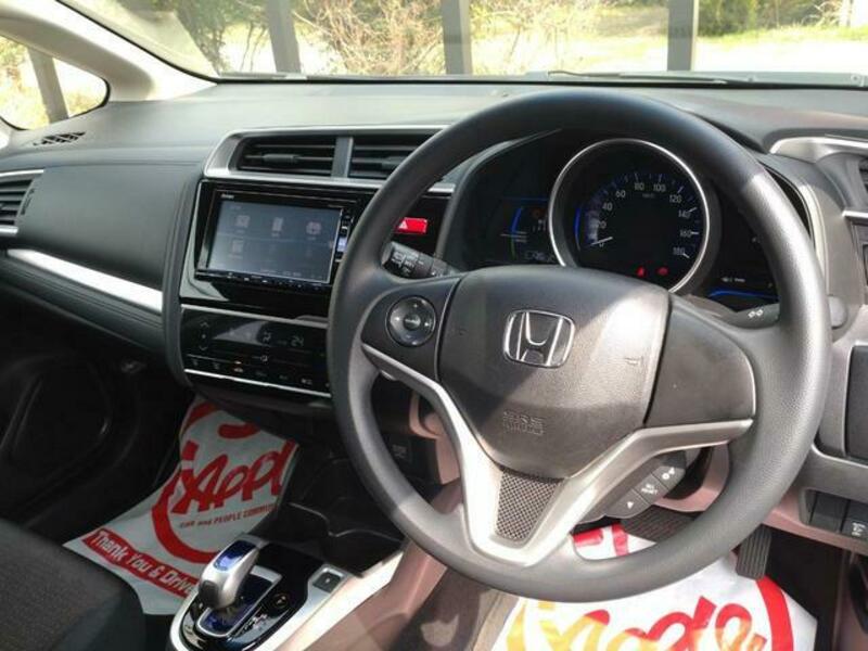 FIT HYBRID