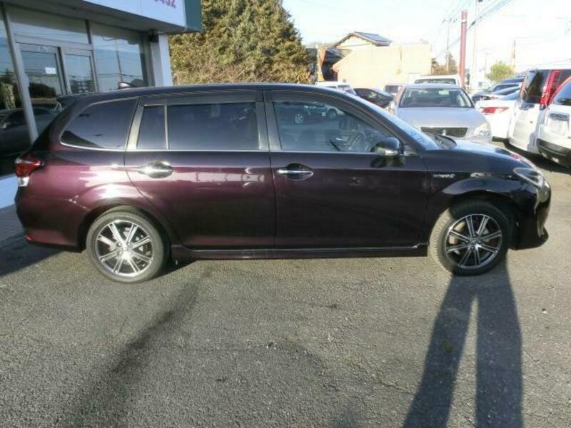 COROLLA FIELDER