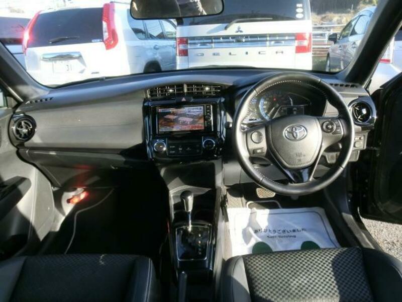 COROLLA FIELDER