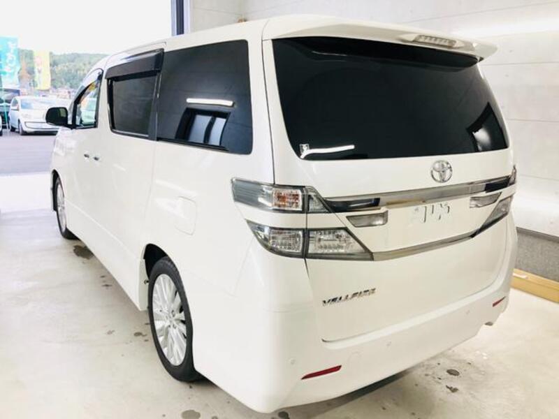 VELLFIRE
