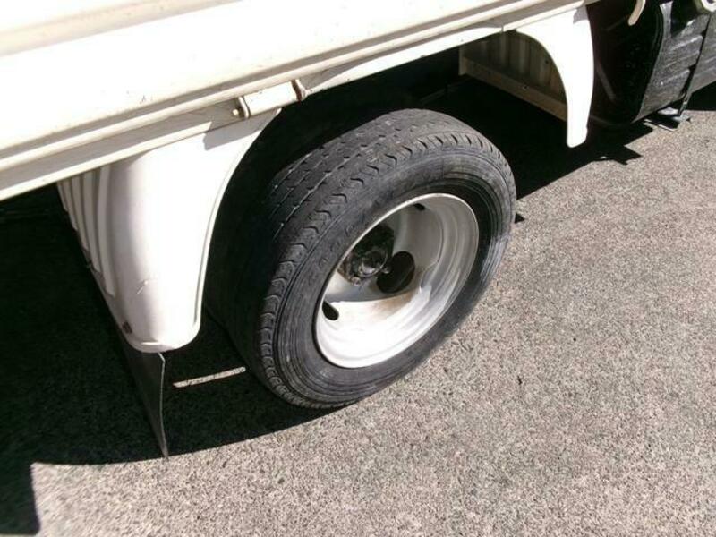 BONGO TRUCK