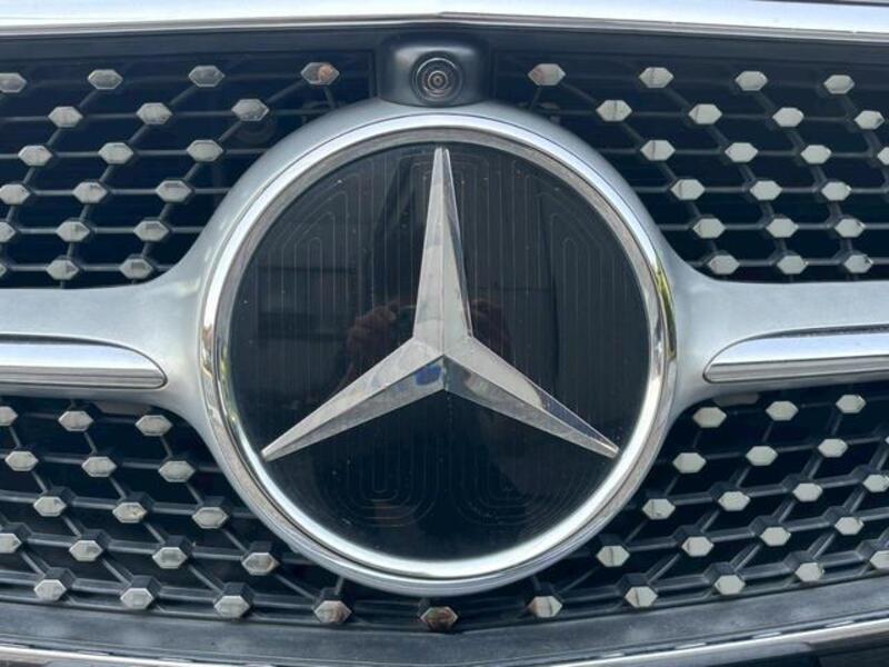 E-CLASS