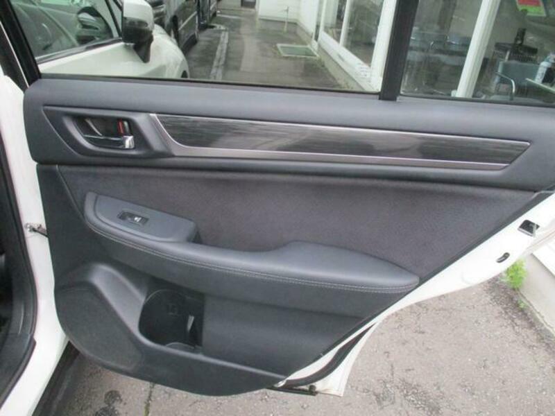 LEGACY OUTBACK