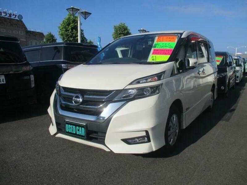 NISSAN SERENA