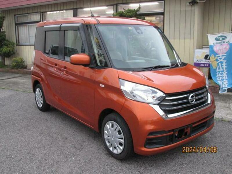 NISSAN DAYZ ROOX