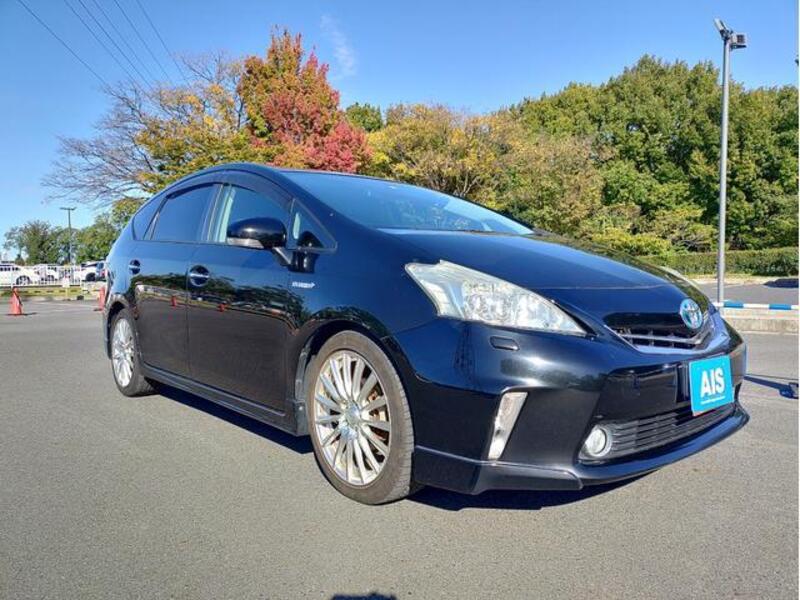 PRIUS ALPHA