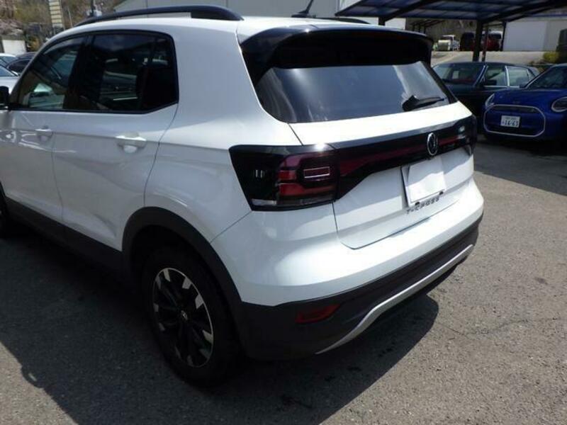 T CROSS