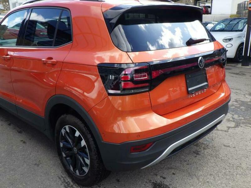 T CROSS