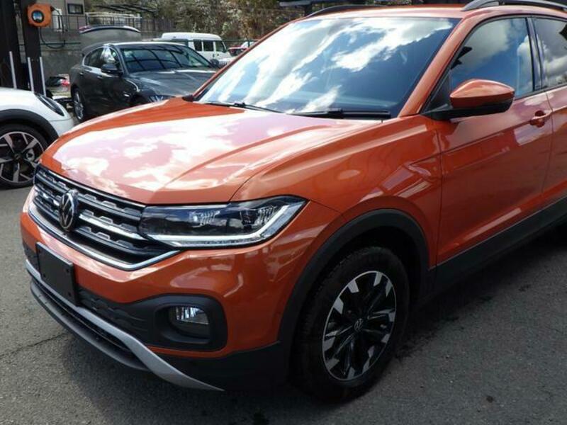 T CROSS