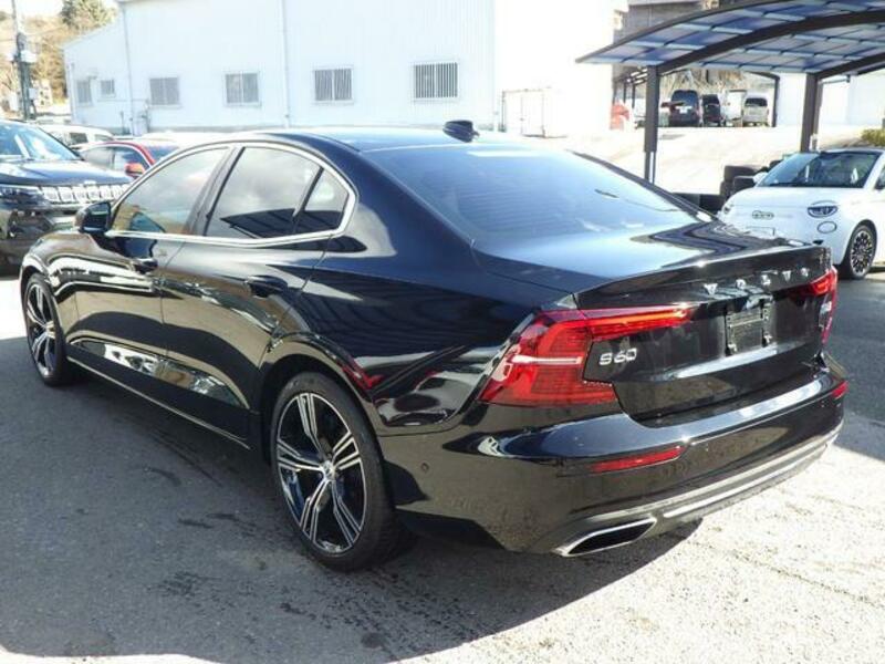S60