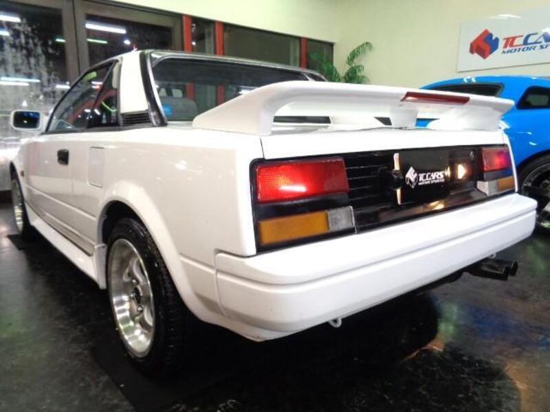 MR2
