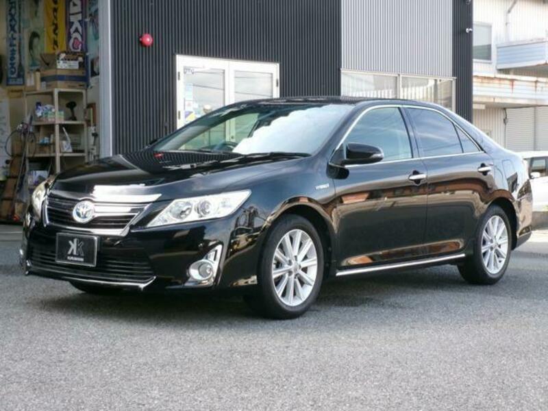 TOYOTA CAMRY