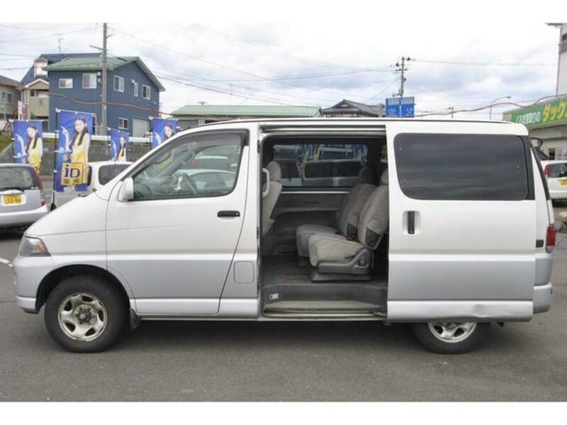 HIACE REGIUS