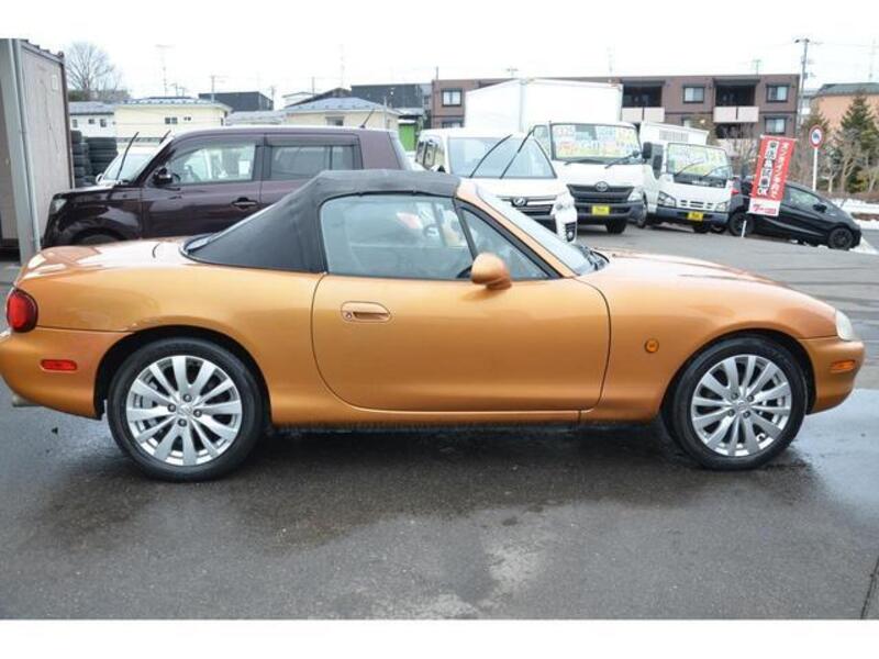 ROADSTER